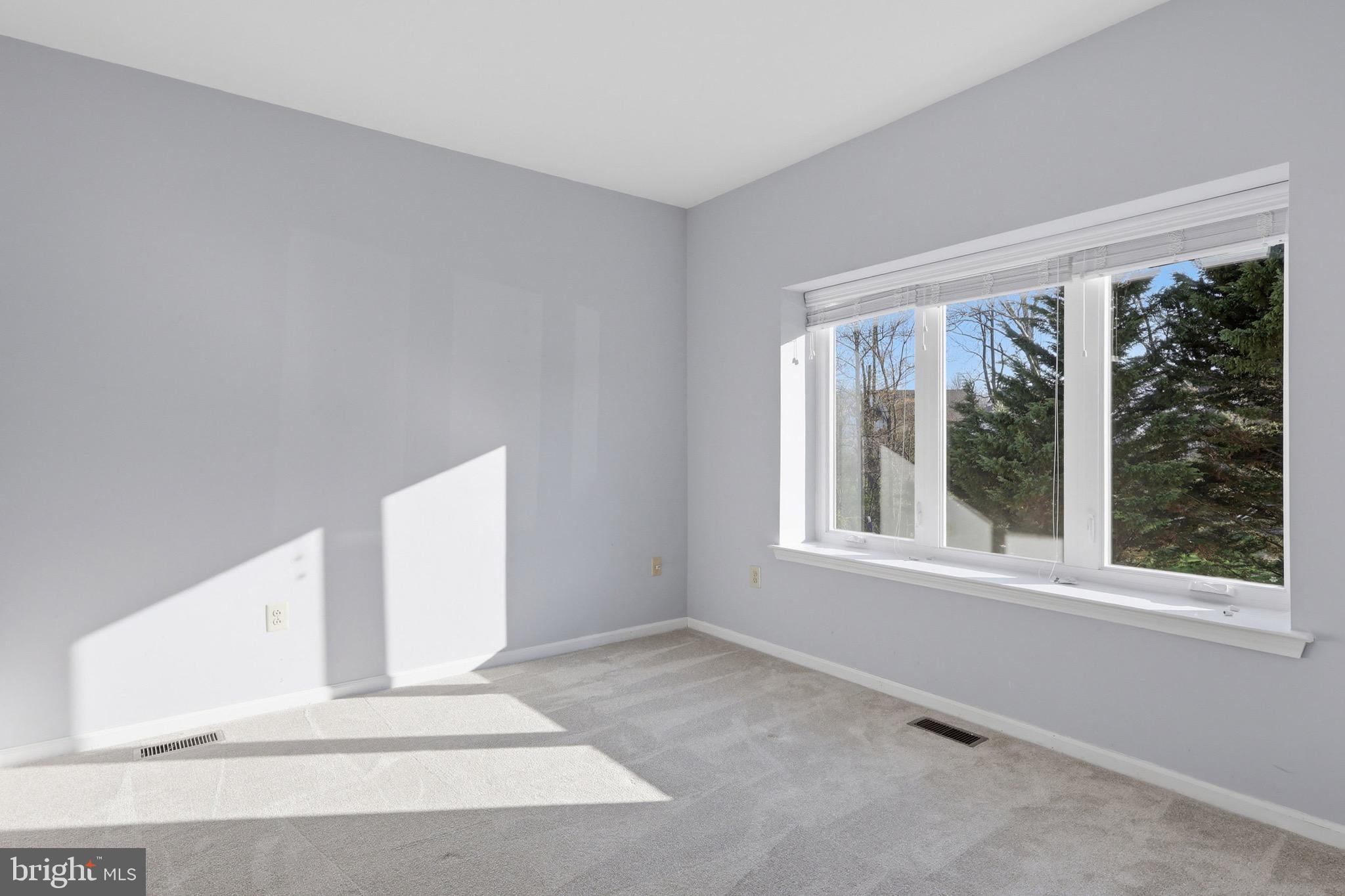 1035 HICKORY RIDGE DRIVE