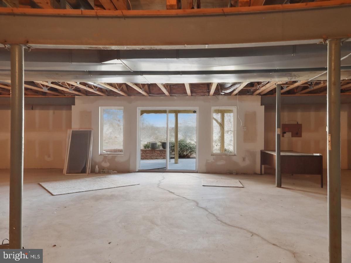 1035 HICKORY RIDGE DRIVE