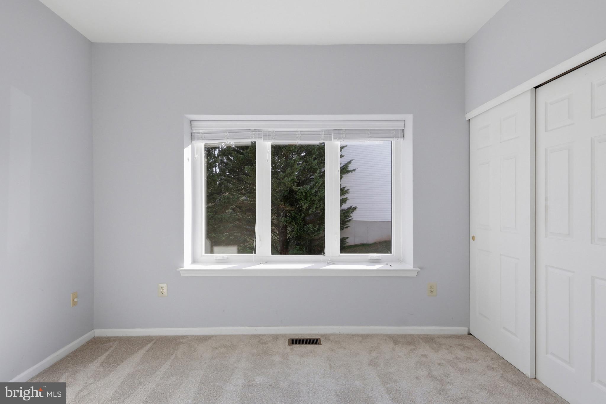 1035 HICKORY RIDGE DRIVE