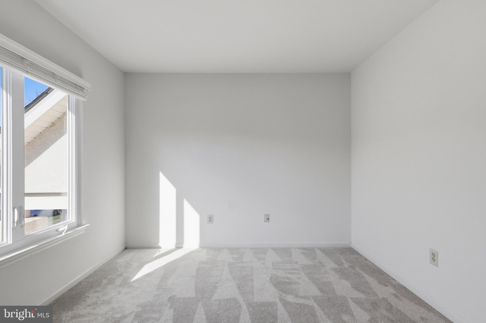 1035 HICKORY RIDGE DRIVE