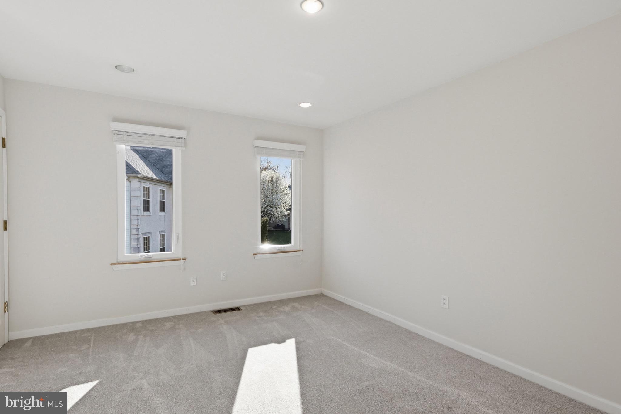 1035 HICKORY RIDGE DRIVE