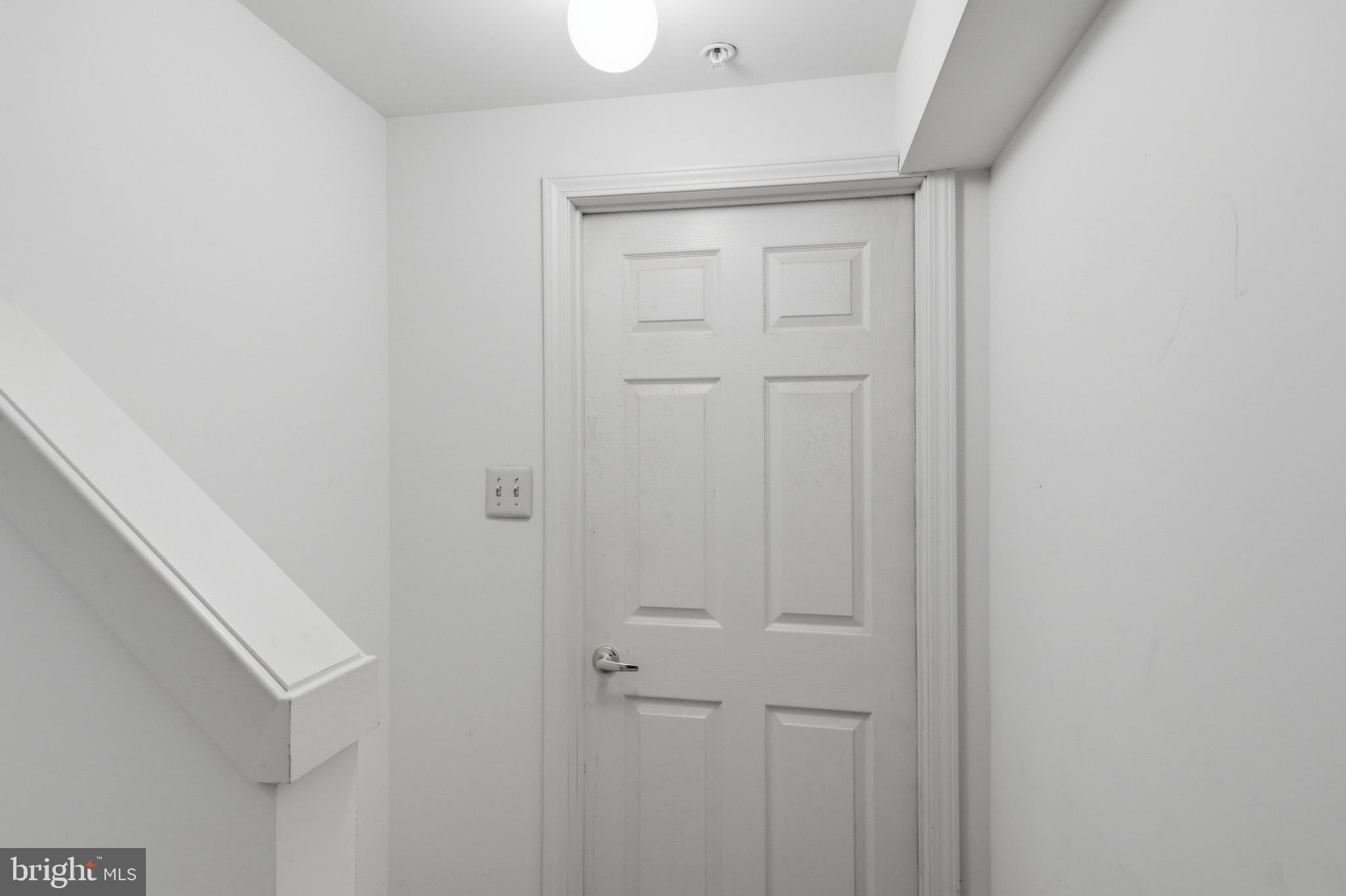 1035 HICKORY RIDGE DRIVE