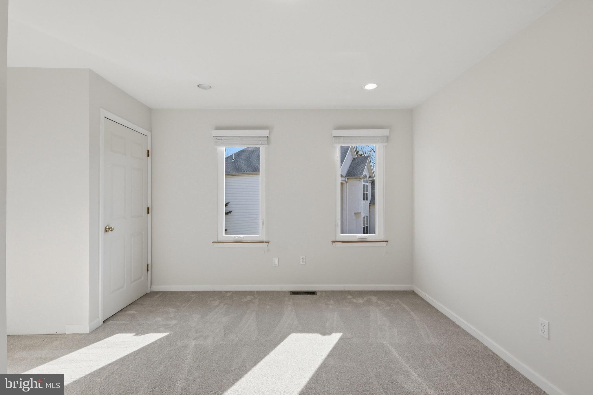 1035 HICKORY RIDGE DRIVE