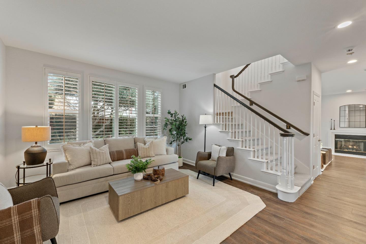 9622 Cooper PL