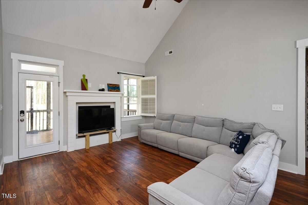 1415 Pine Ridge Road