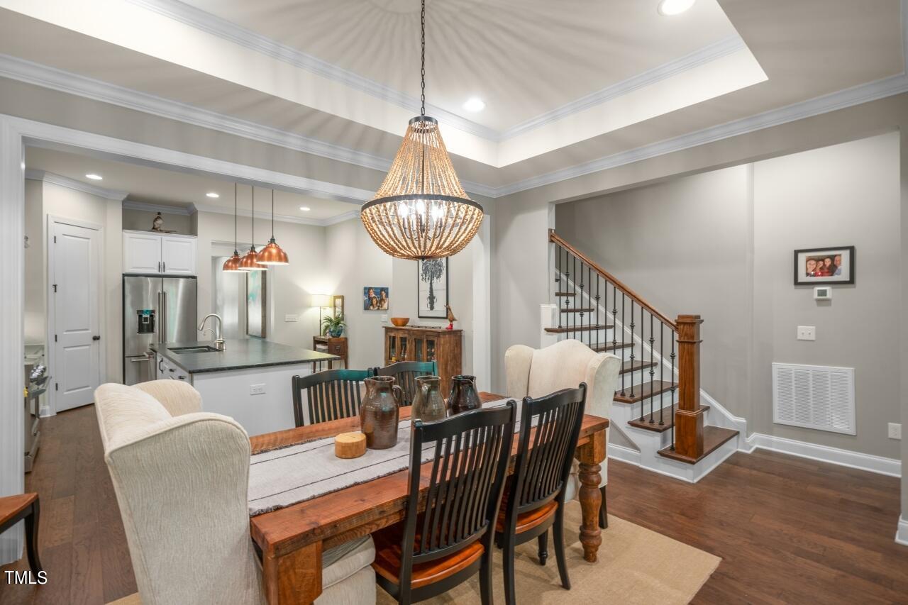 141 Glenpark Pl Place