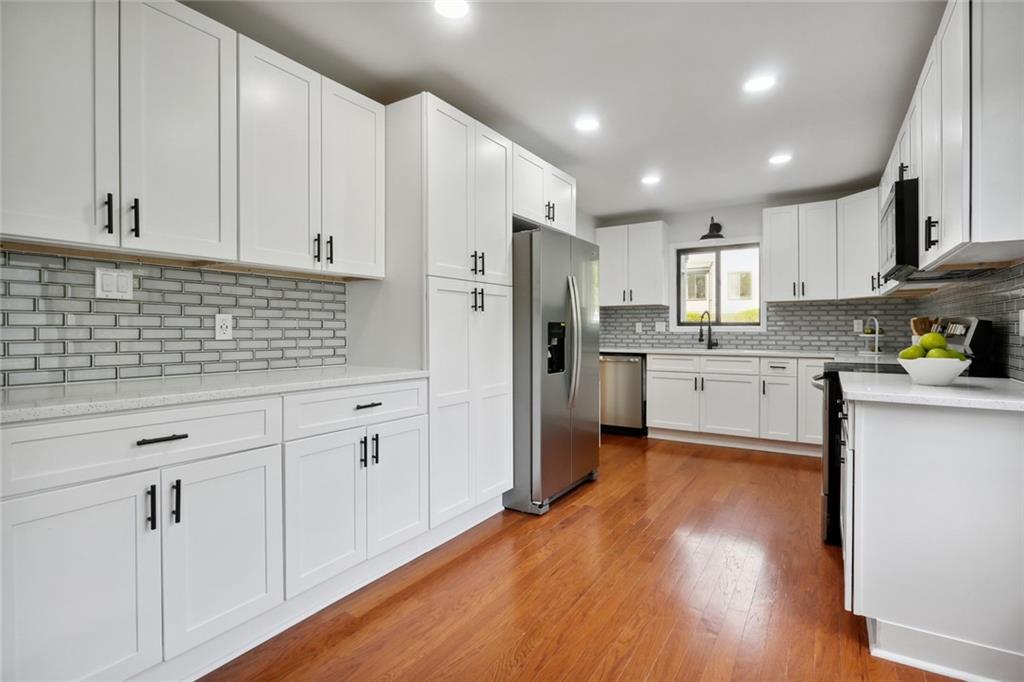 5055 Gardenia Circle