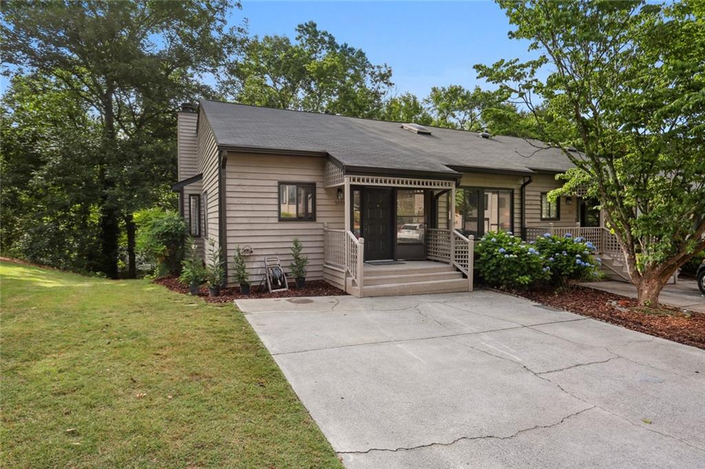 5055 Gardenia Circle