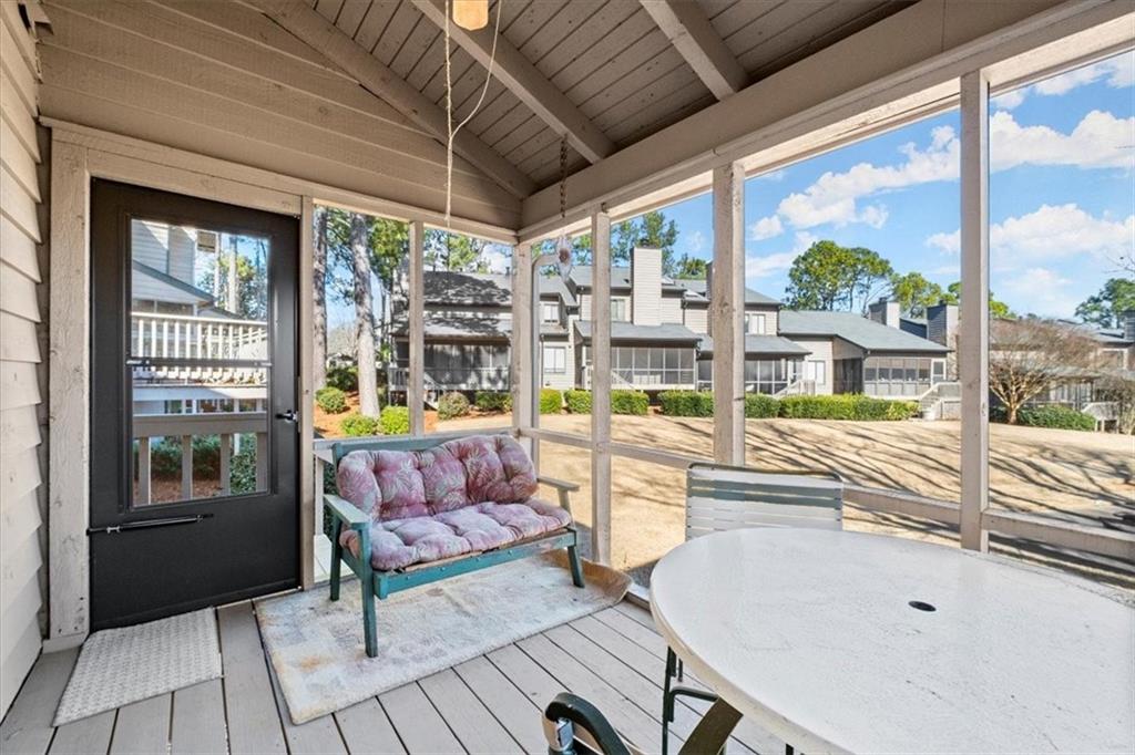 5008 Gardenia Circle