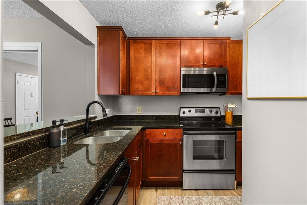 2657 Lenox Road NE Unit 2-1