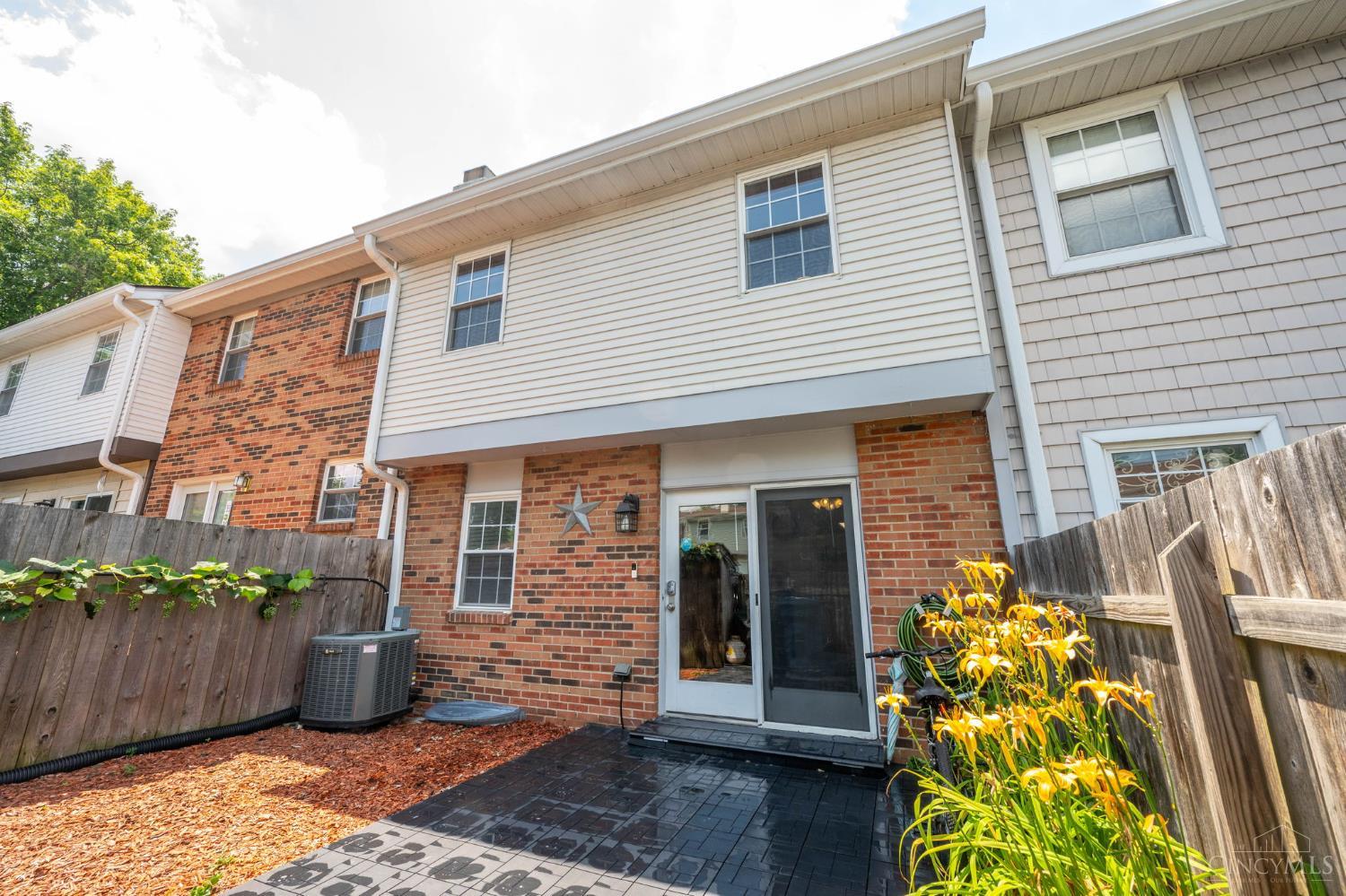 7525 Queen Ann Court