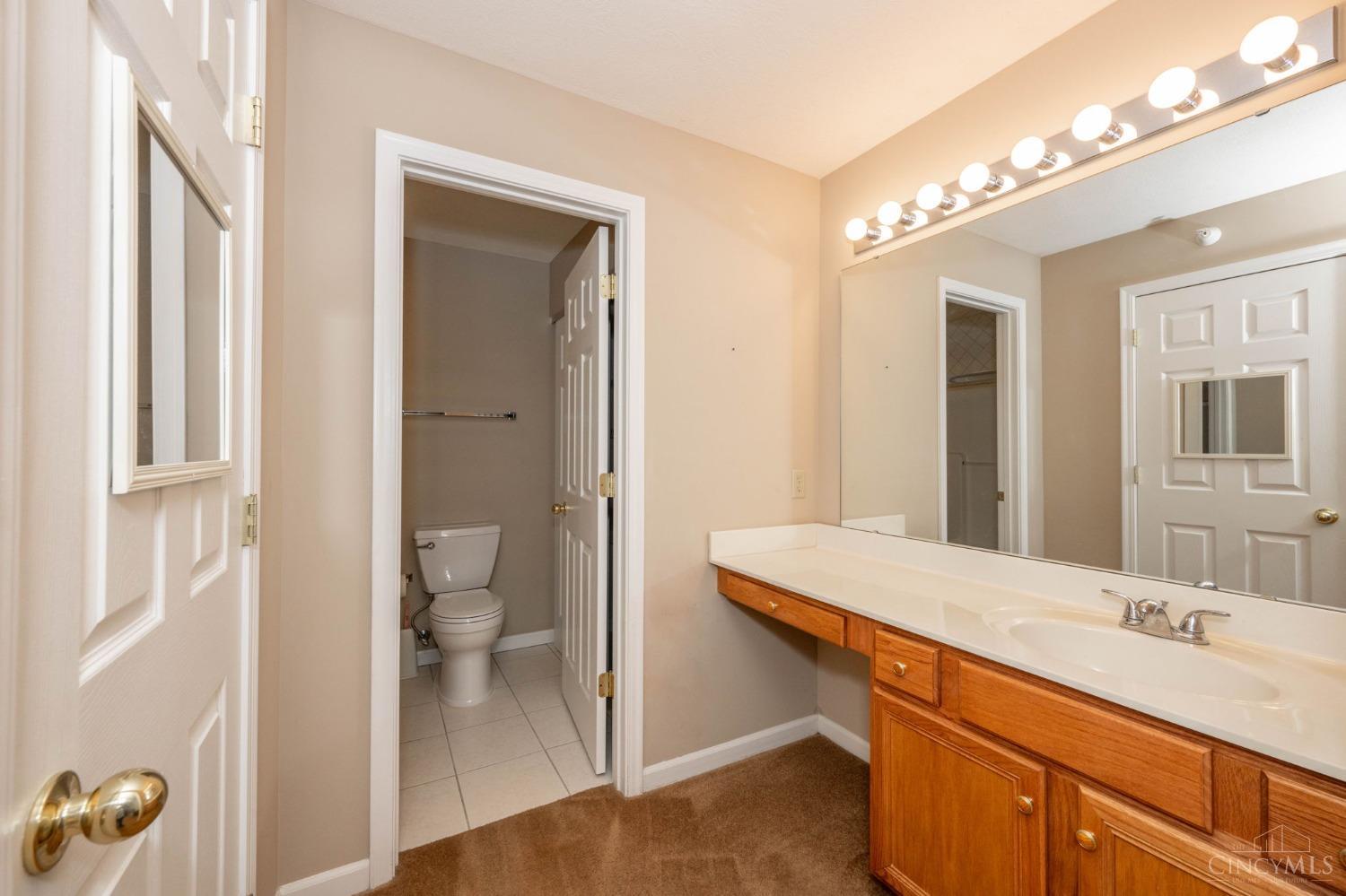 5696 Bridgetown Rd 13