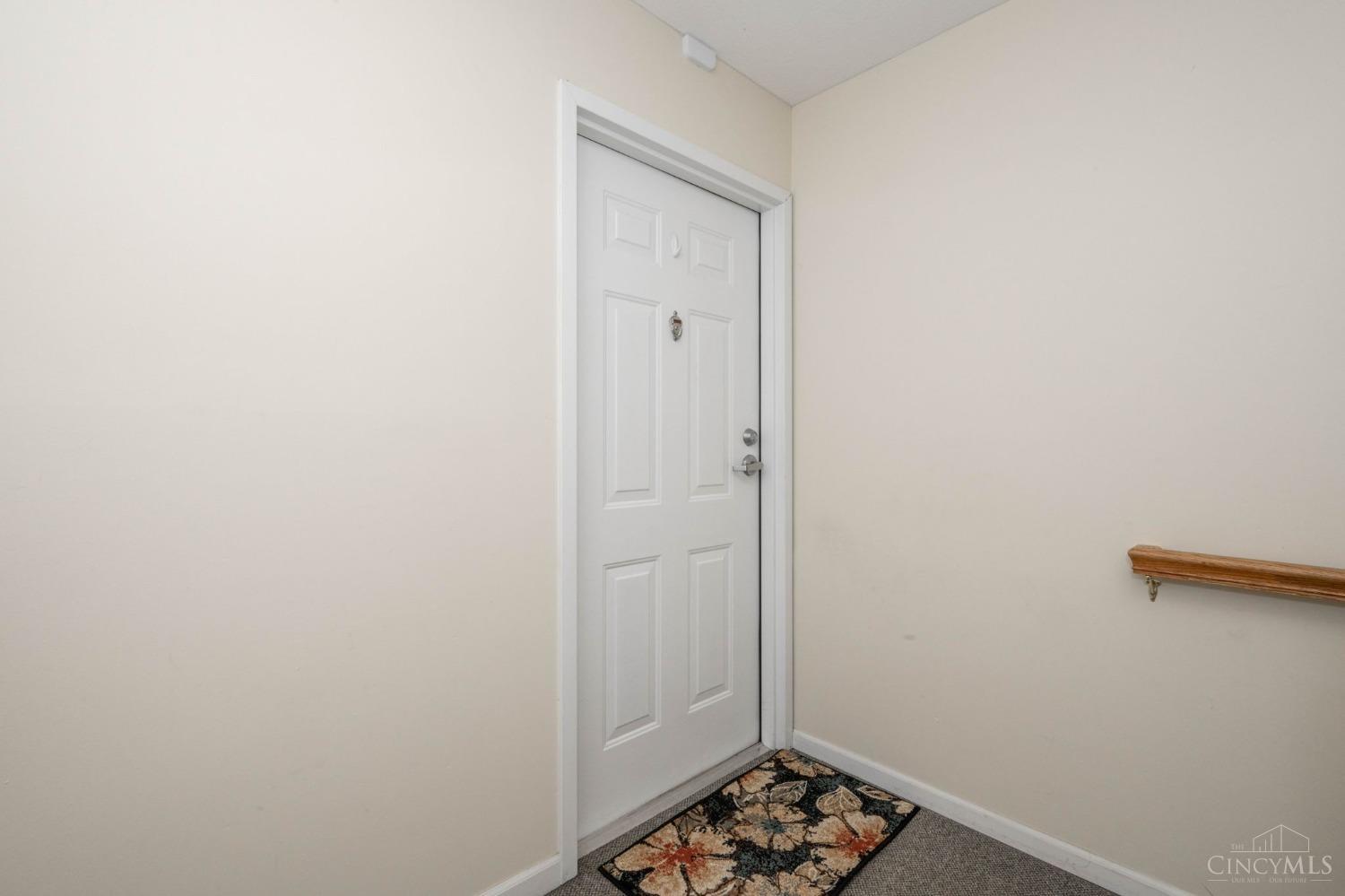 5696 Bridgetown Rd 13