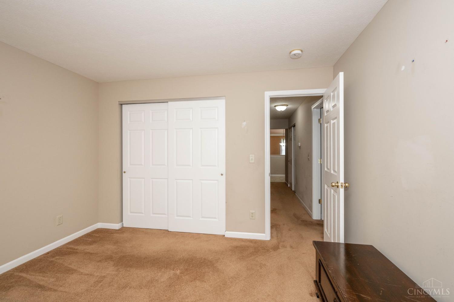 5696 Bridgetown Rd 13