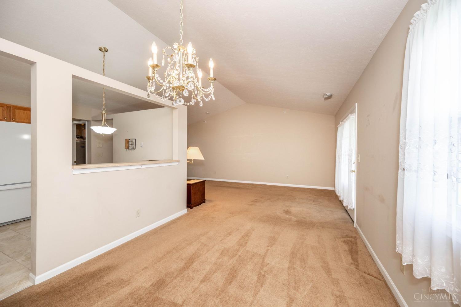 5696 Bridgetown Rd 13