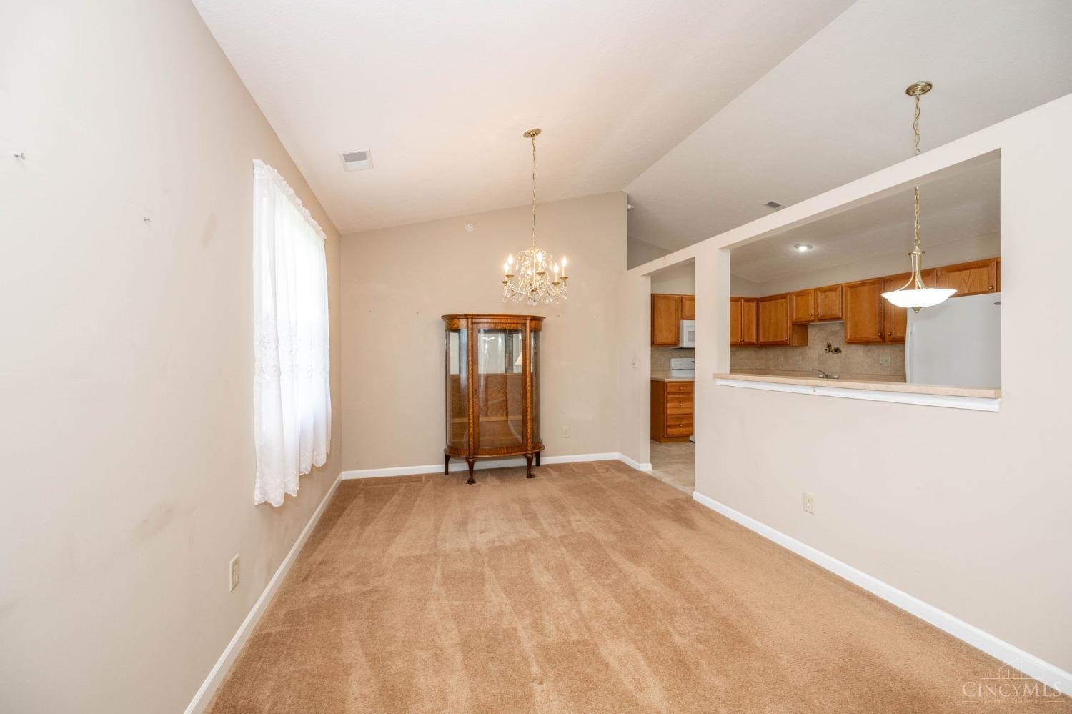 5696 Bridgetown Rd 13