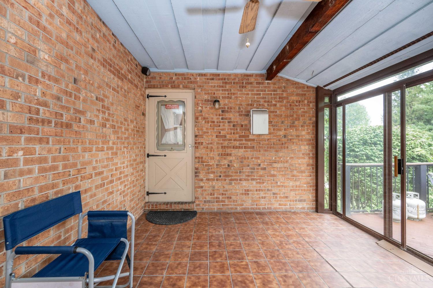 6182 West Fork Road