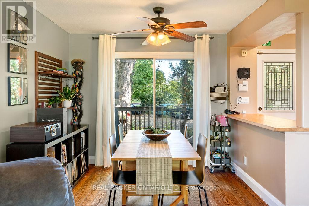 3 - 20 KEMPSTER AVENUE