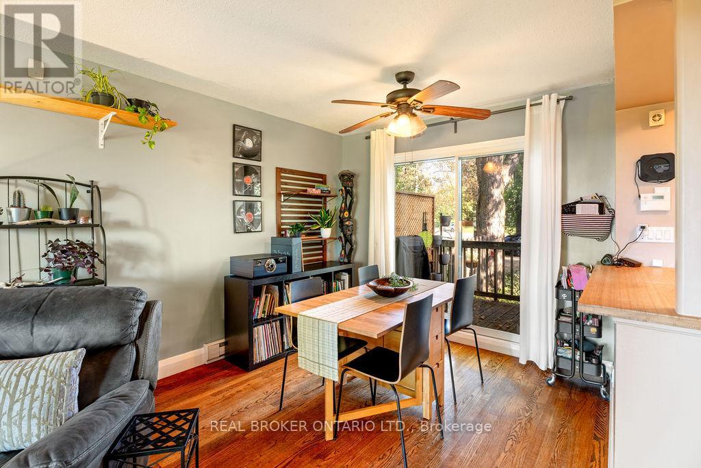 3 - 20 KEMPSTER AVENUE