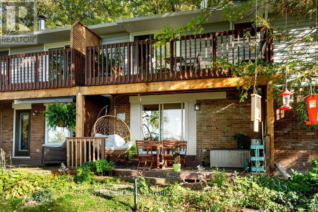 3 - 20 KEMPSTER AVENUE