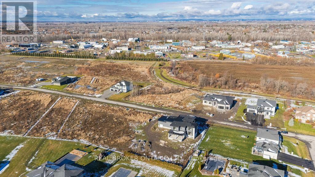 6810 STILL MEADOW WAY