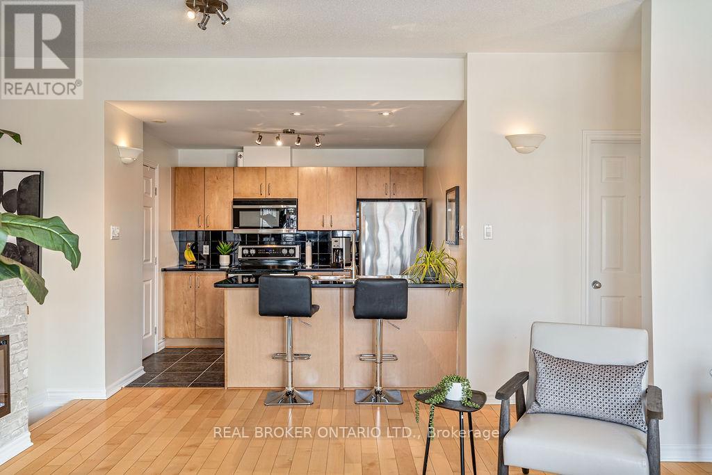 10 - 165 WATERBRIDGE DRIVE