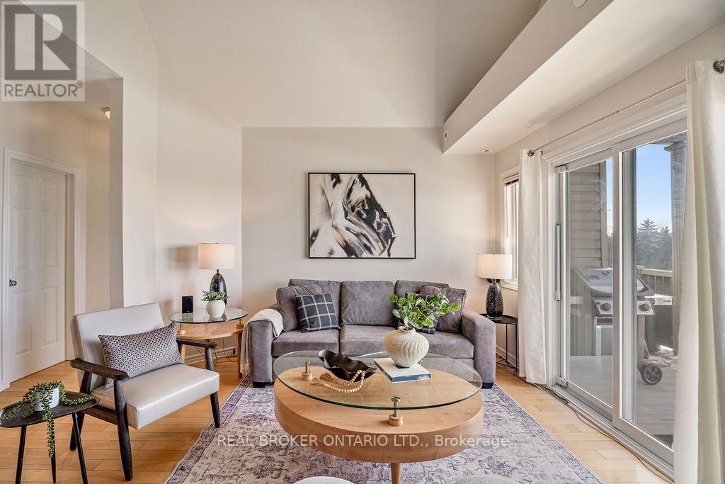 10 - 165 WATERBRIDGE DRIVE