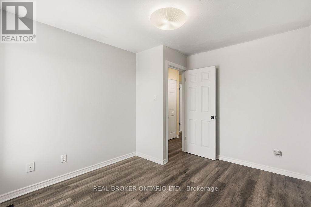 27 - 3205 UPLANDS DRIVE