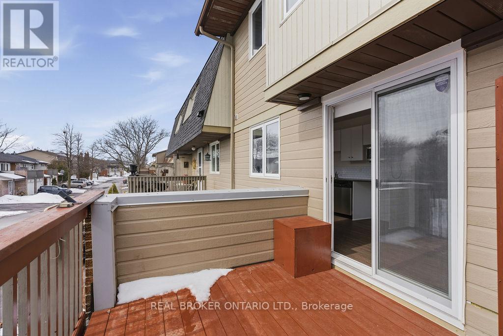 27 - 3205 UPLANDS DRIVE