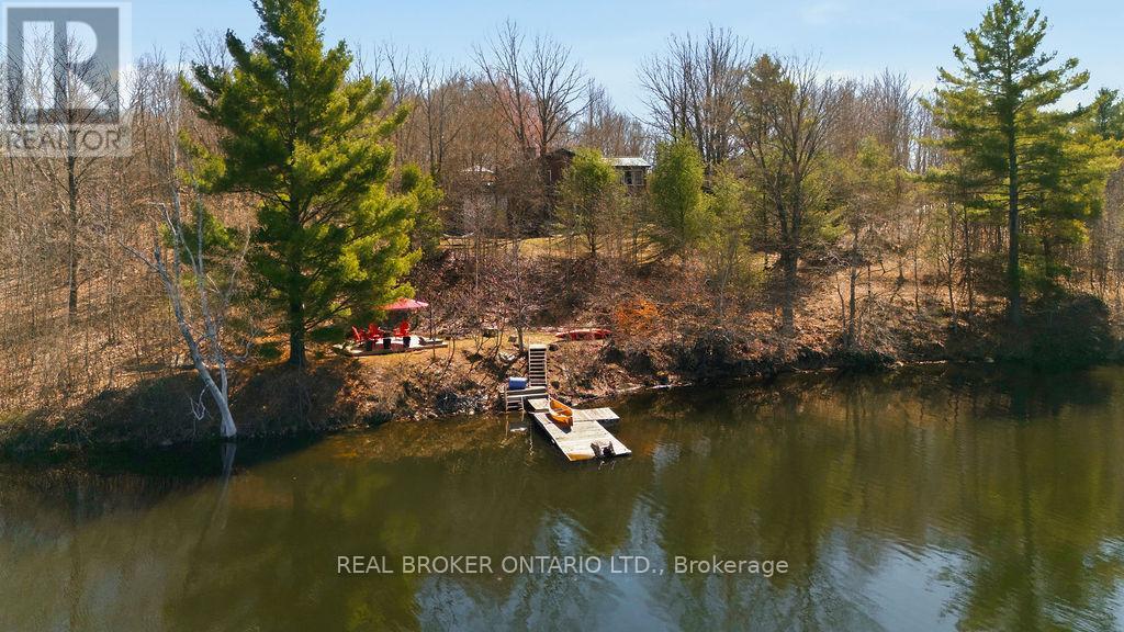 2225 GREEN BAY ROAD