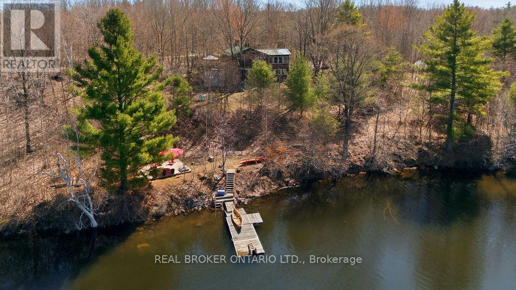 2225 GREEN BAY ROAD