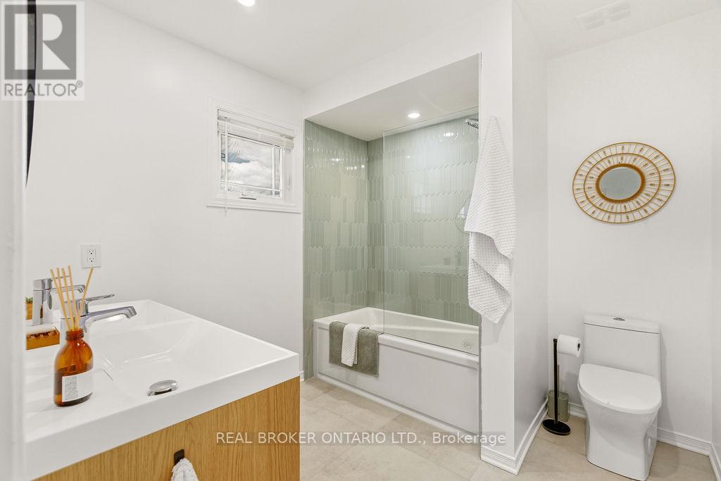386 PAULINE CHARRON PLACE