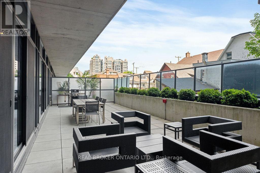 712 - 224 LYON STREET N