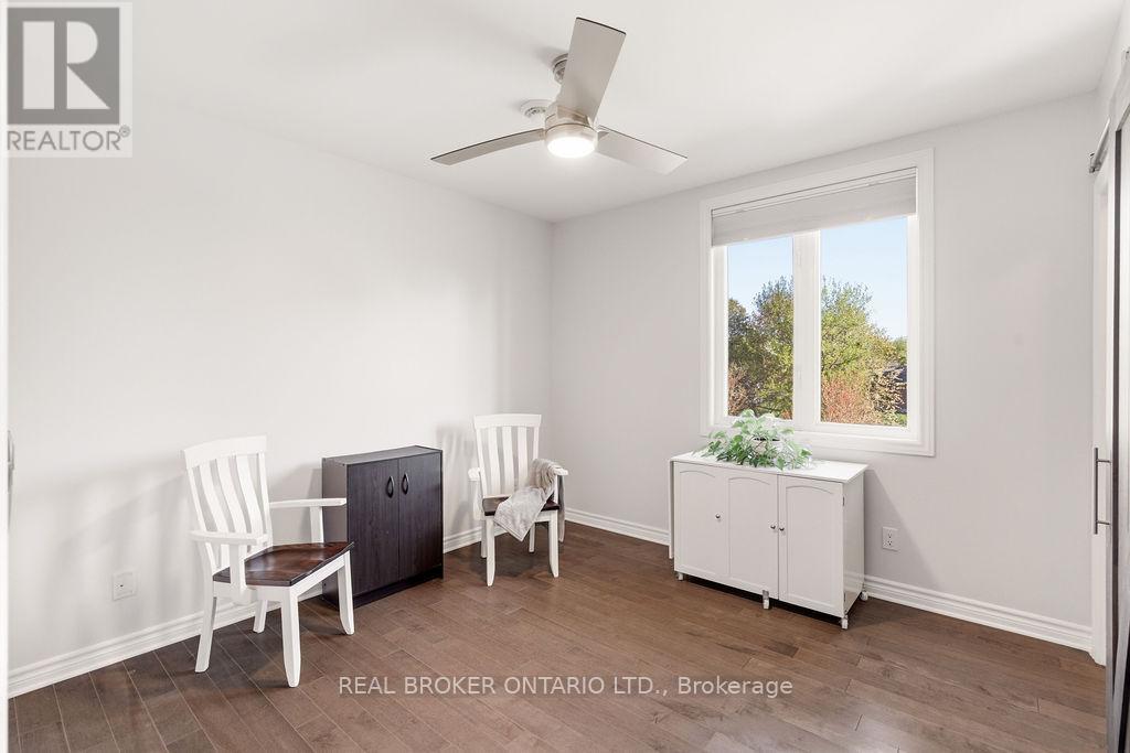 206 - 200 EQUINOX DRIVE