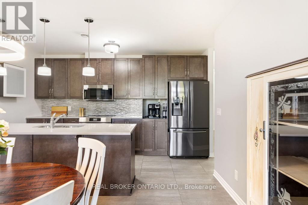 206 - 200 EQUINOX DRIVE