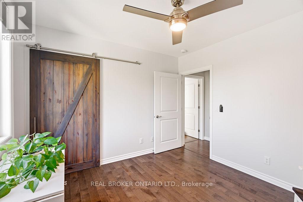 206 - 200 EQUINOX DRIVE