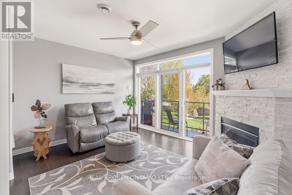206 - 200 EQUINOX DRIVE