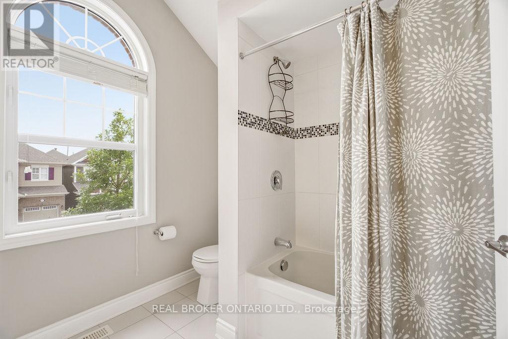 984 SHIMMERTON CIRCLE