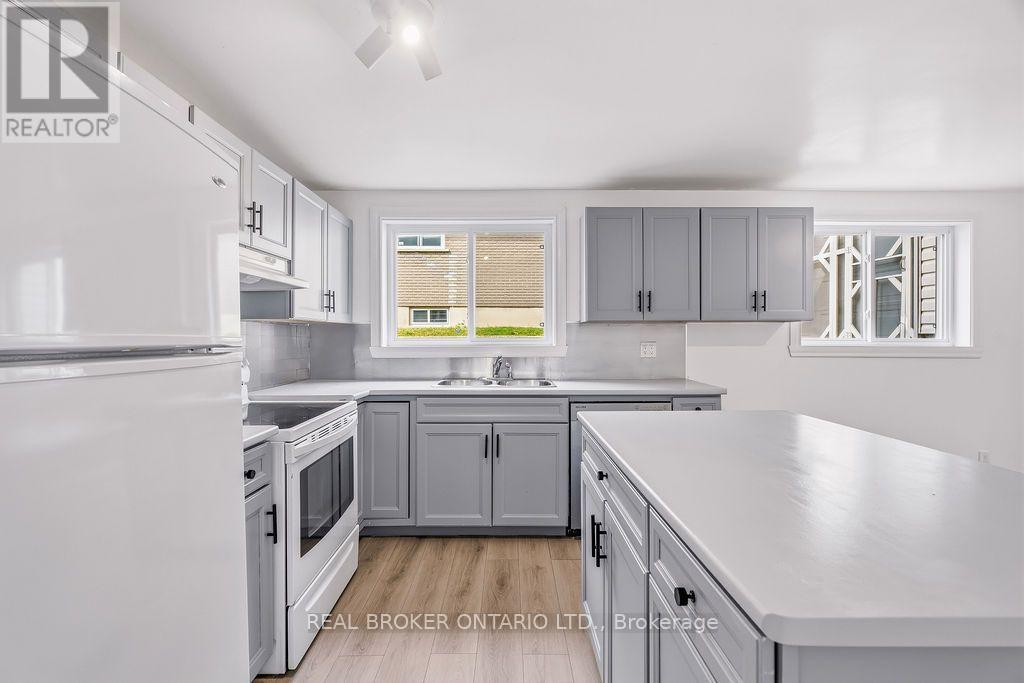 257 LAVERGNE STREET