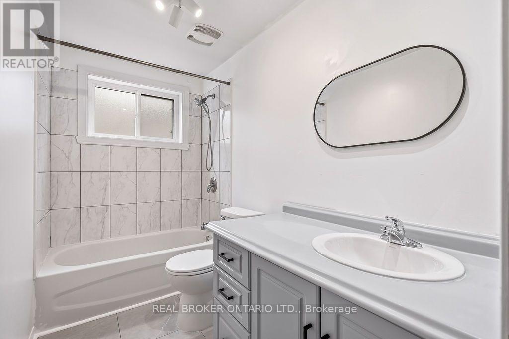 257 LAVERGNE STREET