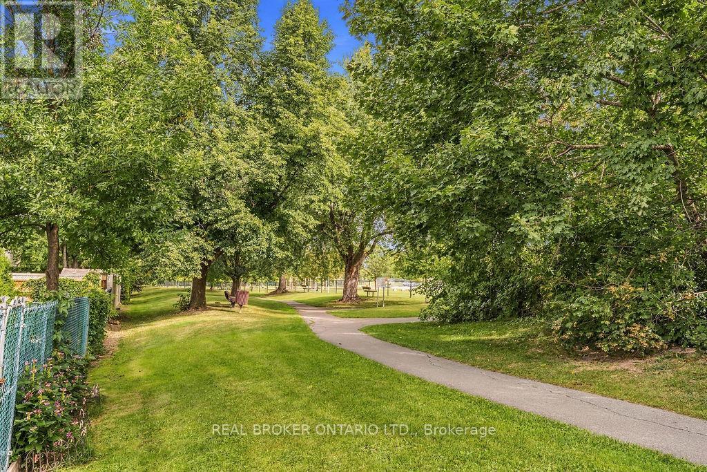 1127 AVIGNON COURT