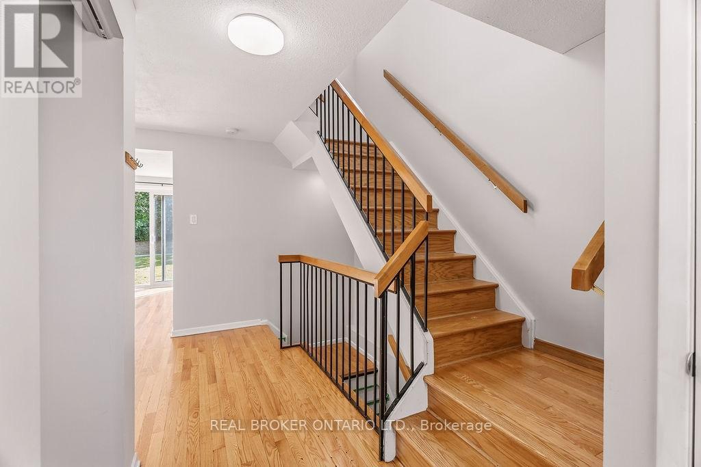 1127 AVIGNON COURT