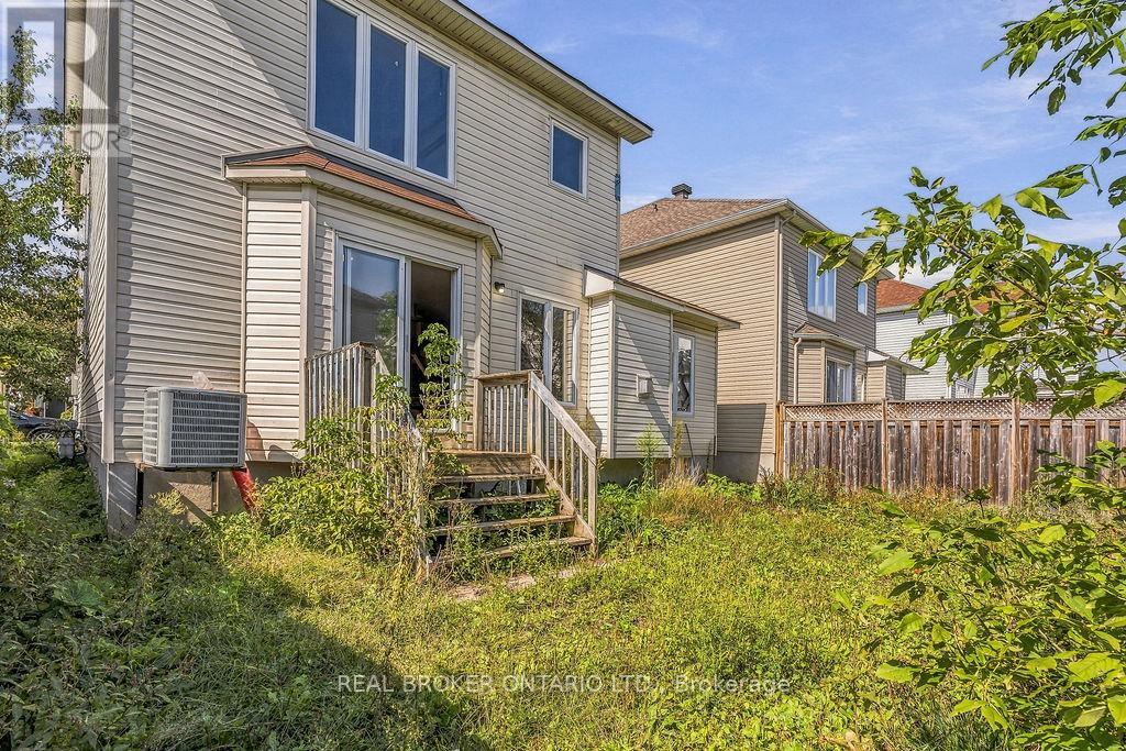 182 ANNAPOLIS CIRCLE