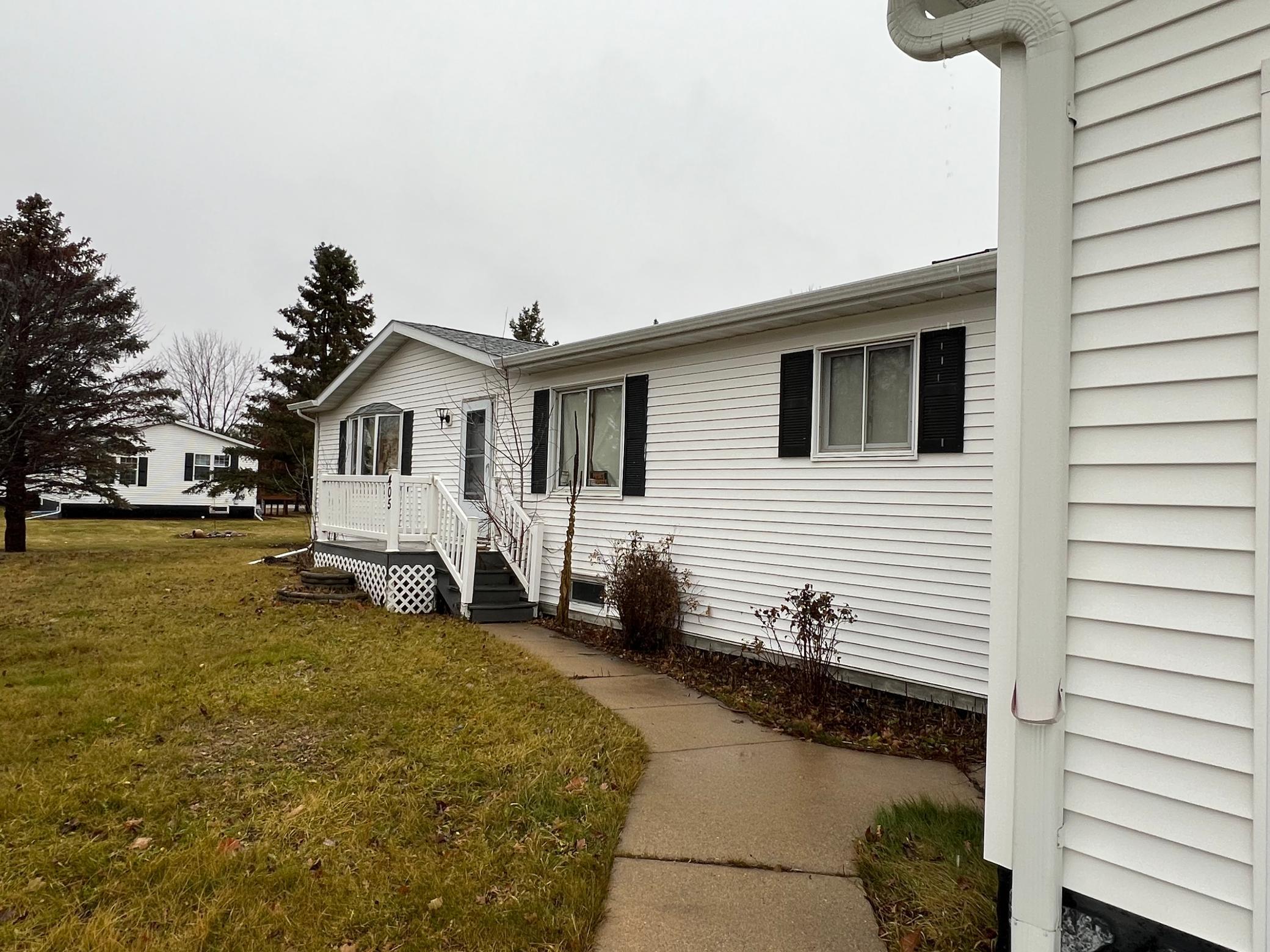405 Mockingbird Lane