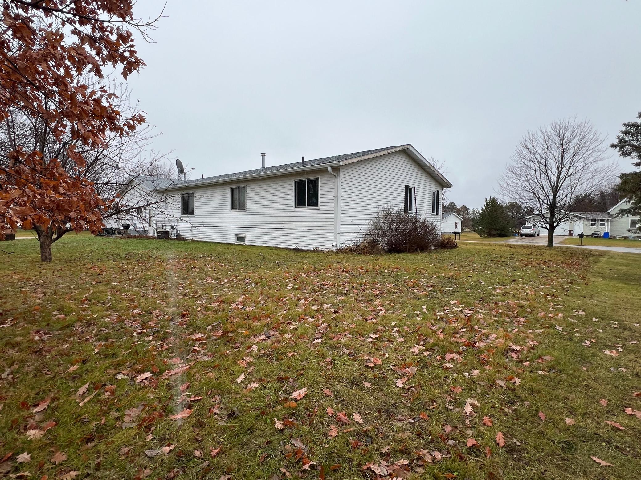 405 Mockingbird Lane
