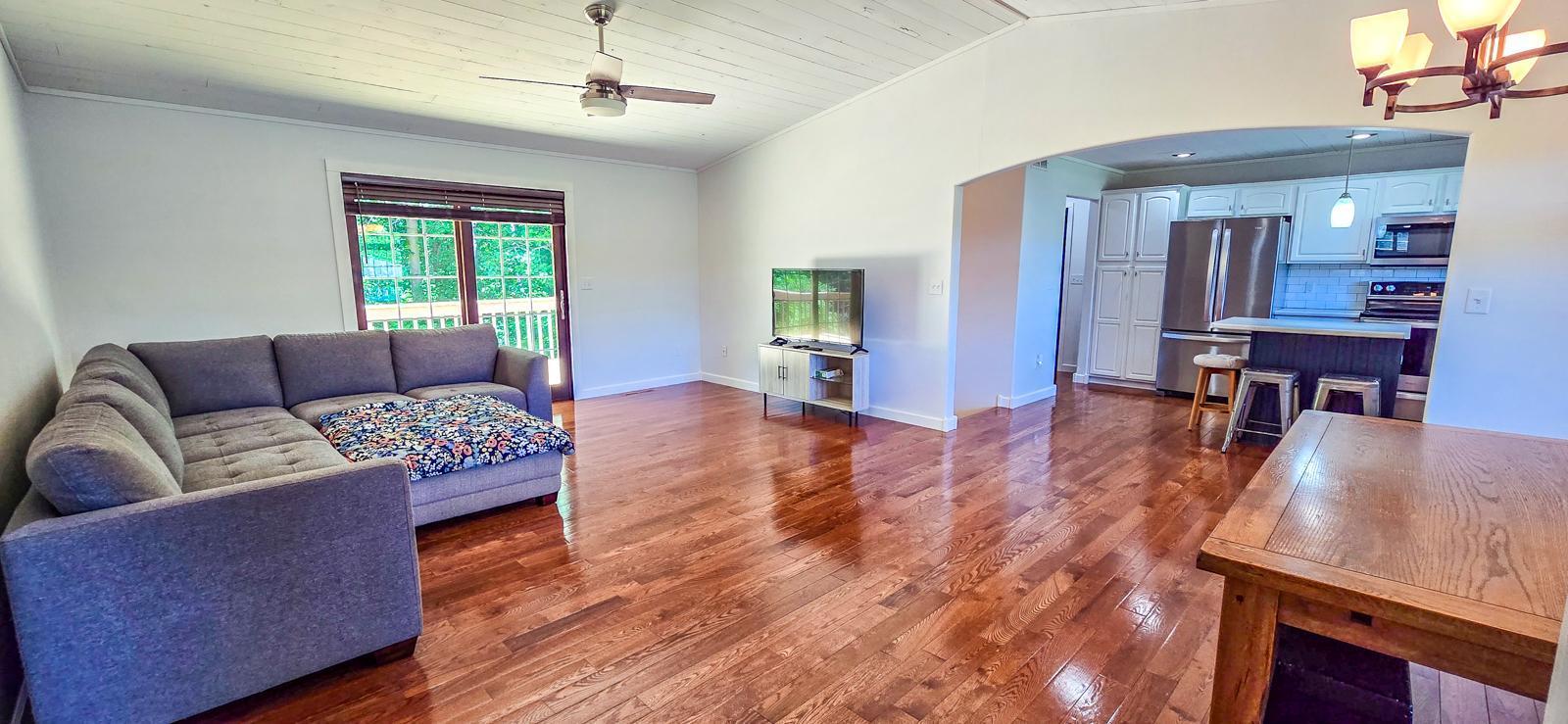 30289 Shady Lane