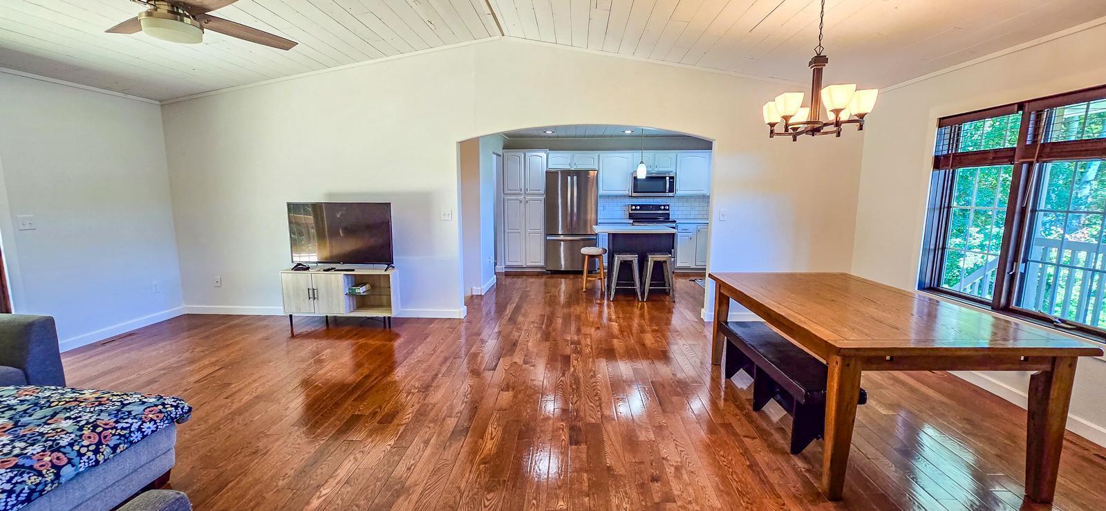 30289 Shady Lane