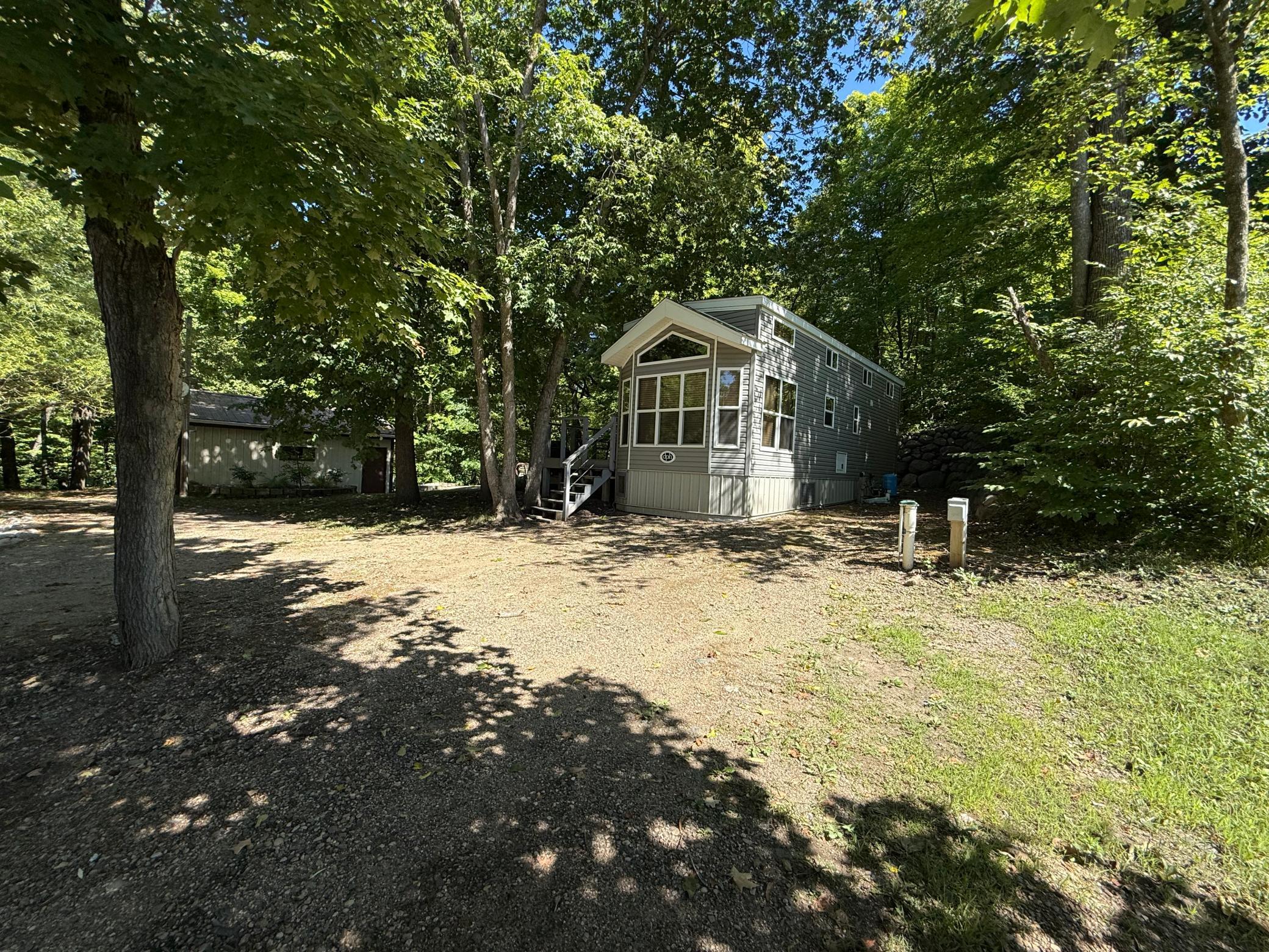 44634 Crystal Hills Drive