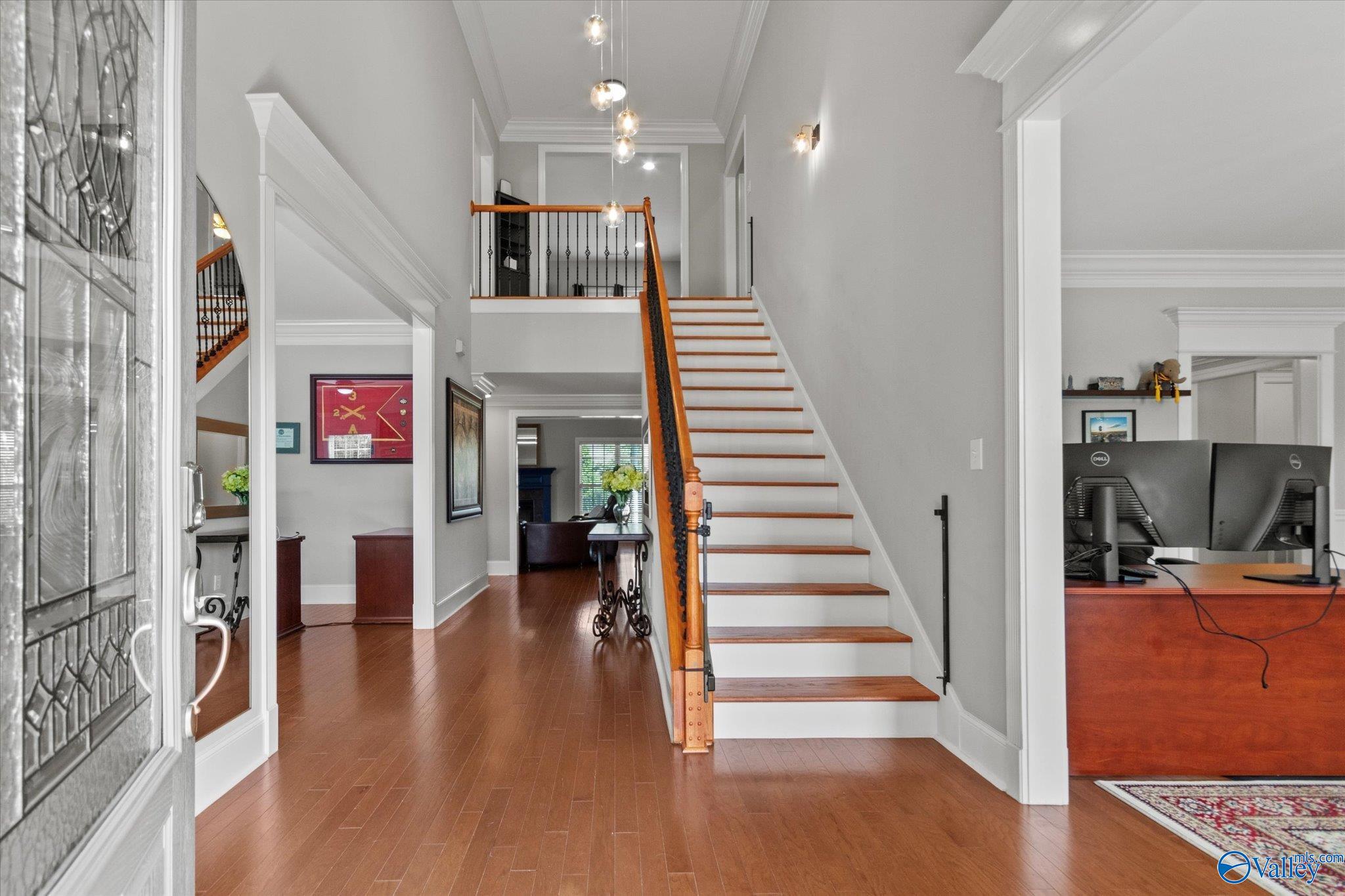 27 Wax Lane SW