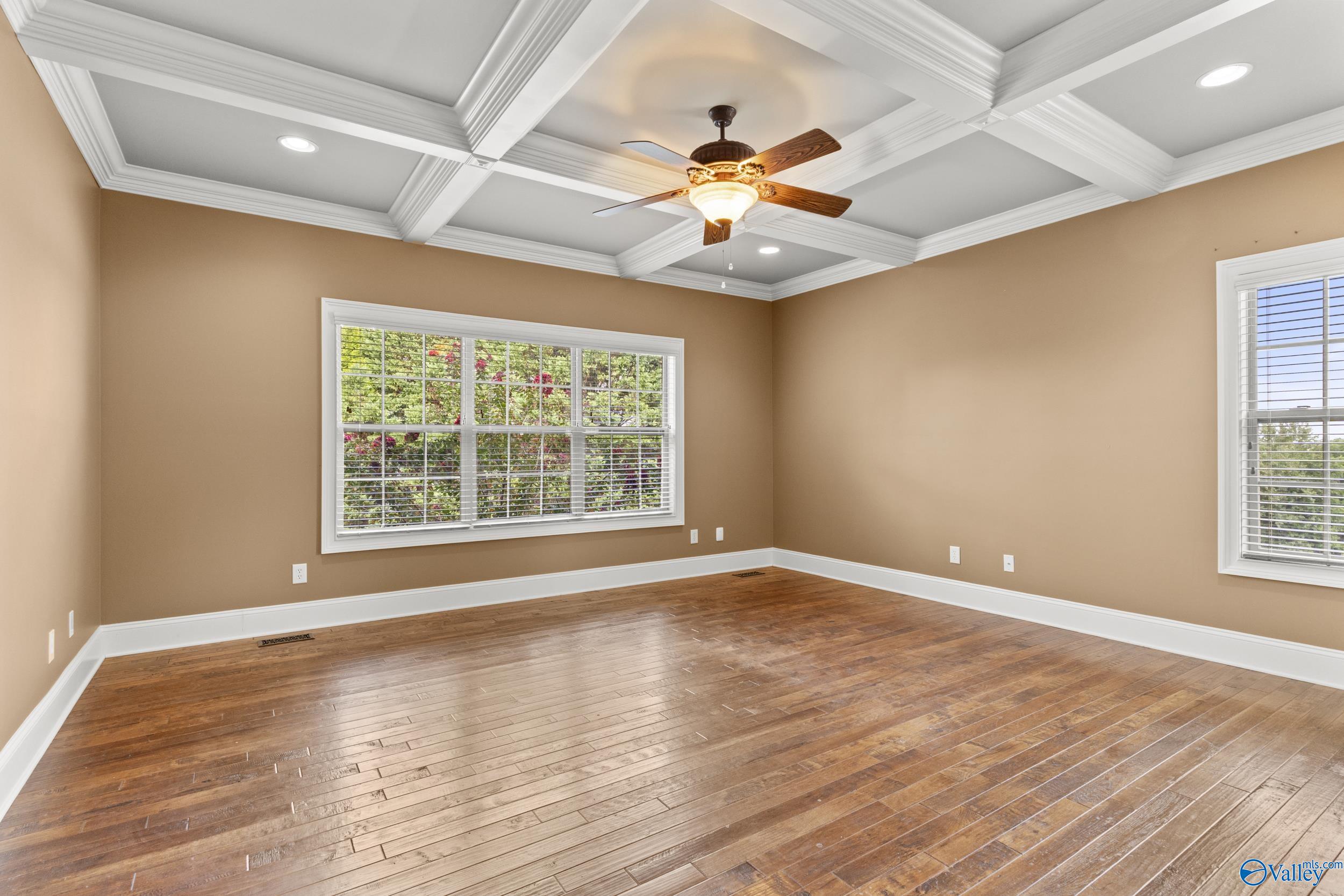 137 Rainbow Glen Circle